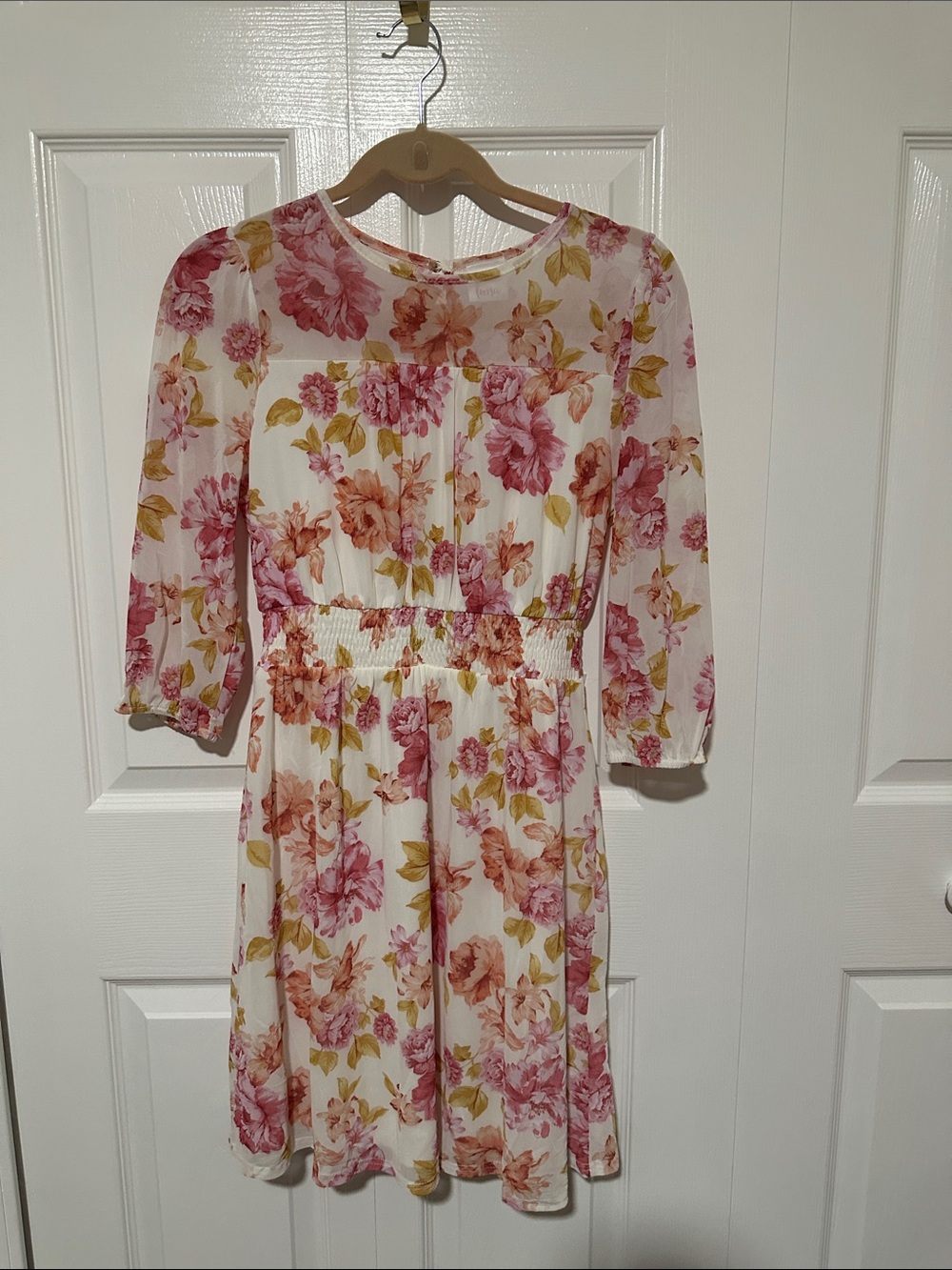 Floral Elastic-Waist Midi Dress in White with Pink Floral